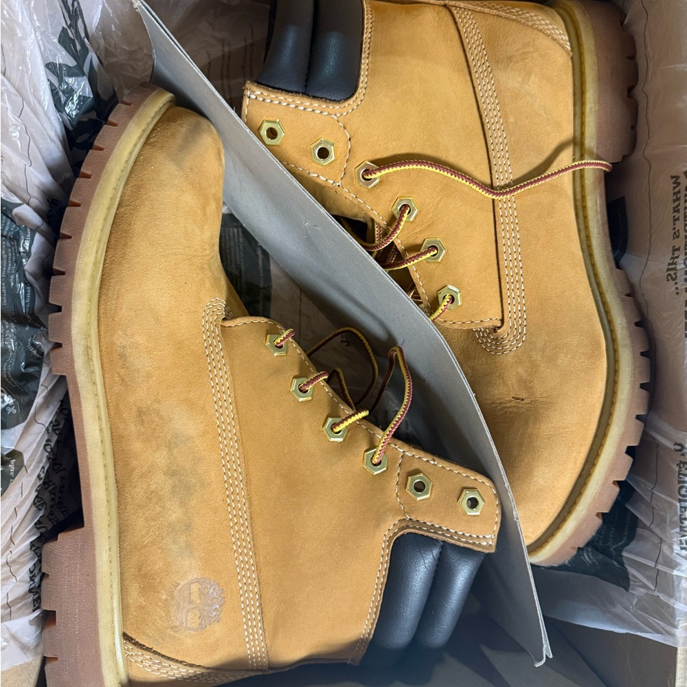 Timberland Women’s Tan Leather Boots